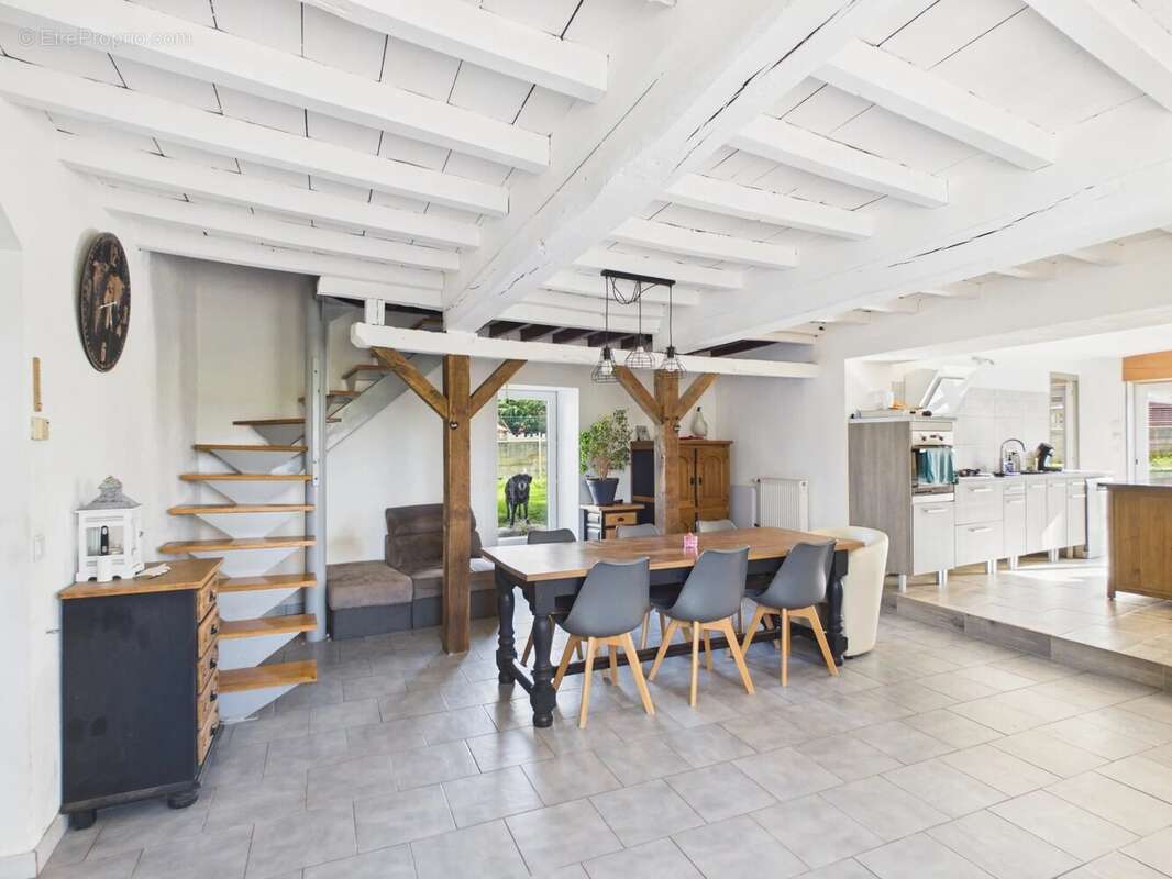 Maison à MONTLAY-EN-AUXOIS