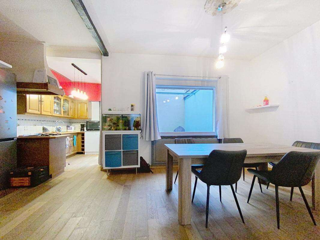 Maison à ARMENTIERES