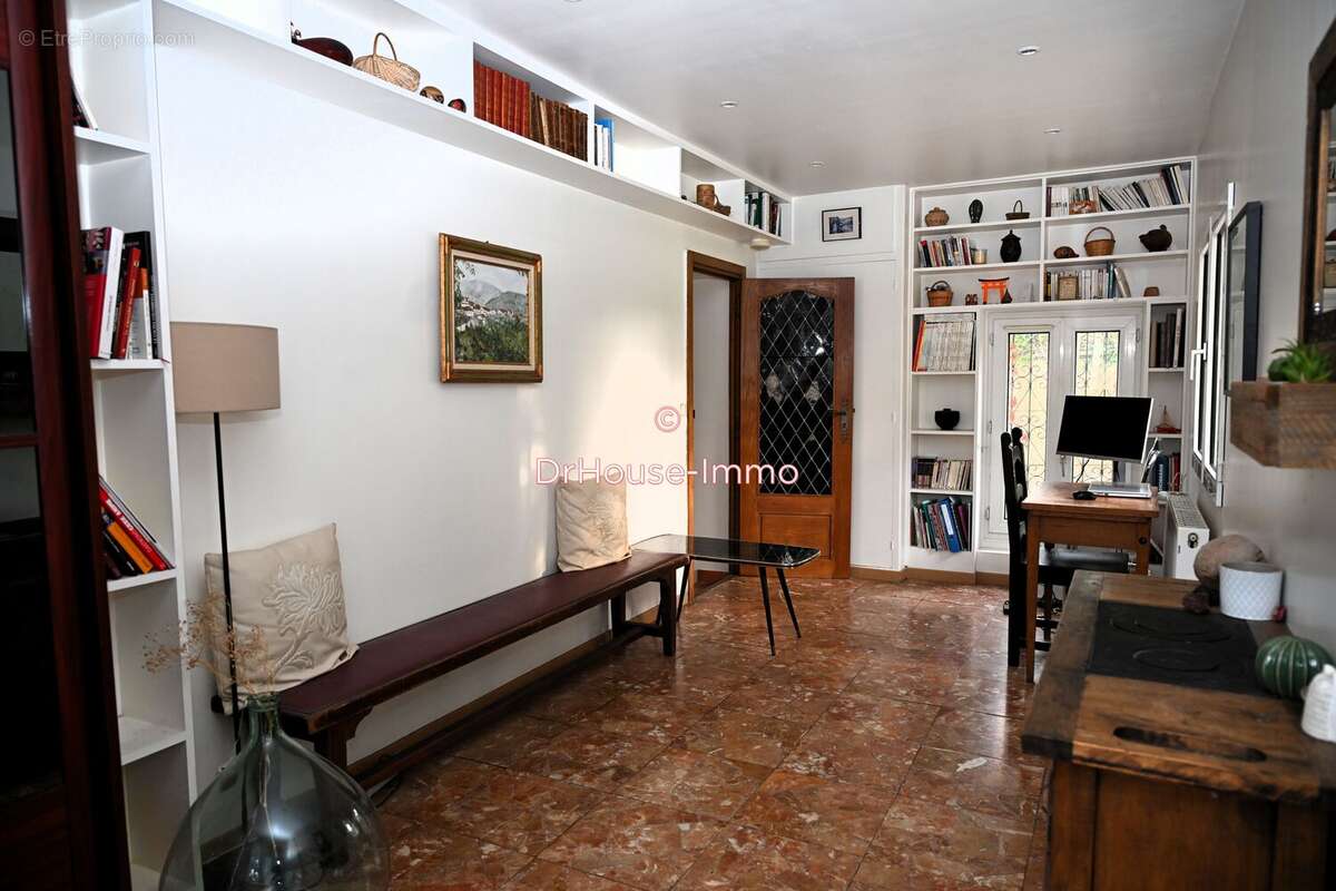 Maison à VILLAINES-SOUS-BOIS