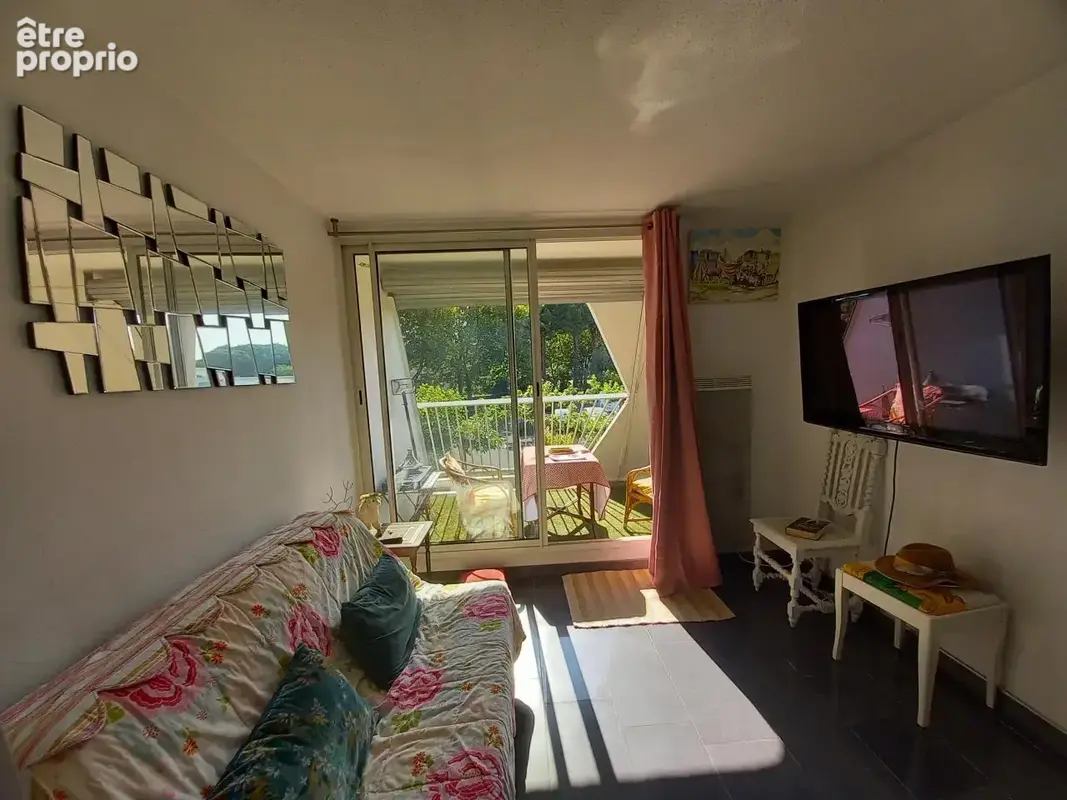 Appartement refait à neuf avec parking privatif. - photo 3