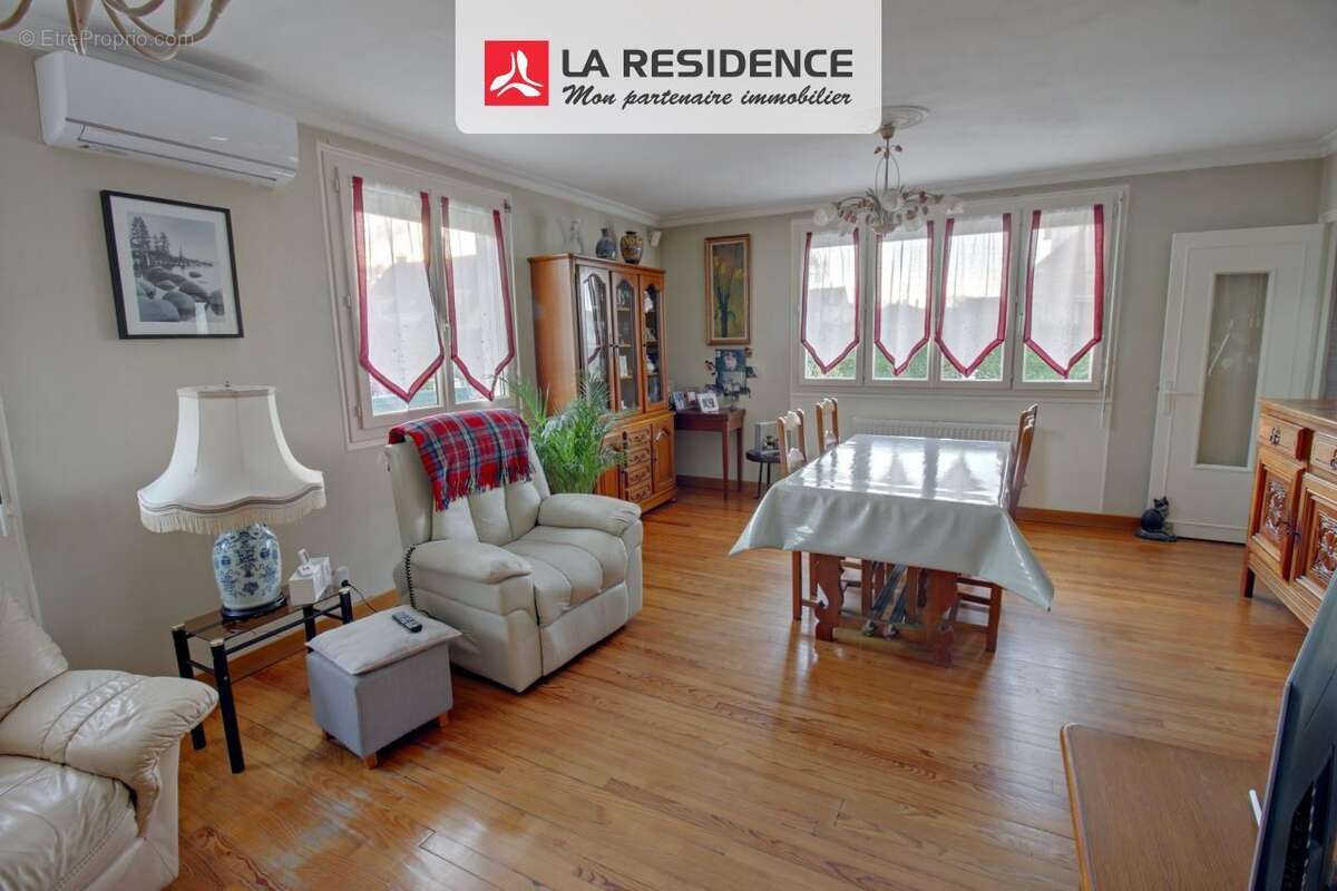 Maison à CONFLANS-SAINTE-HONORINE