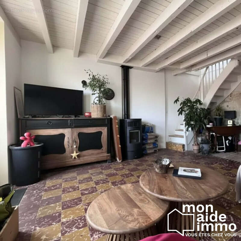 Maison 58 m² à Langoiran  - photo 2