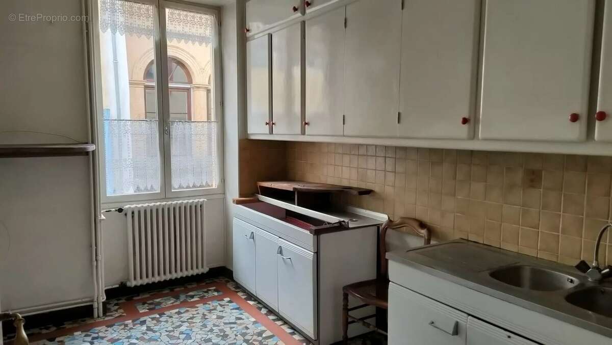Appartement à CHAROLLES