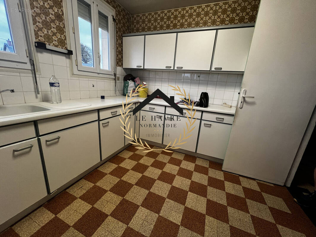 Maison à MONTIVILLIERS