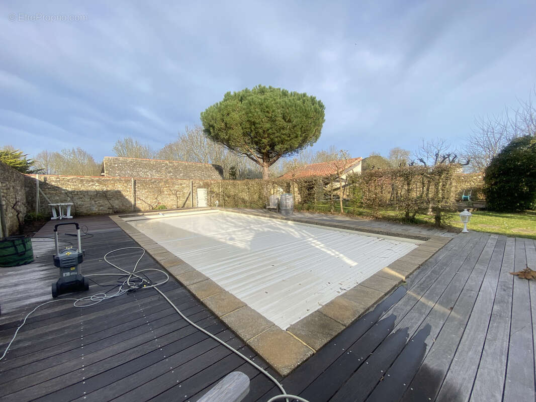 Maison à TALMONT-SAINT-HILAIRE