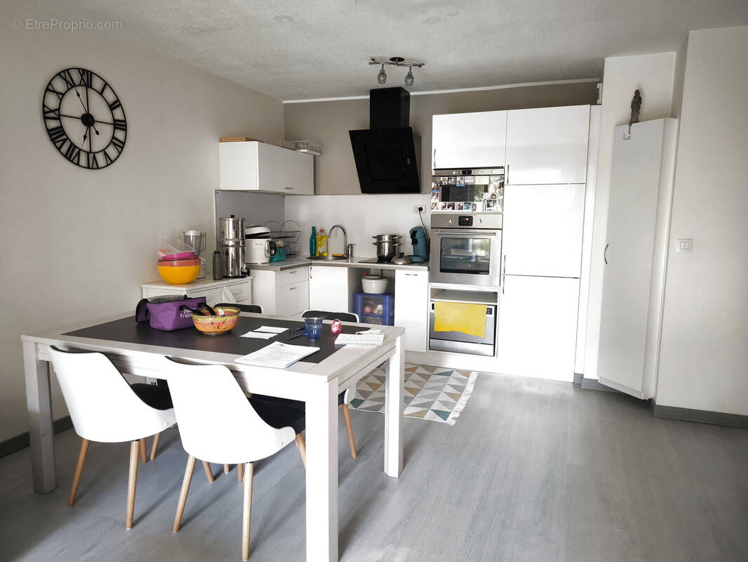 Appartement à MARSEILLE-13E