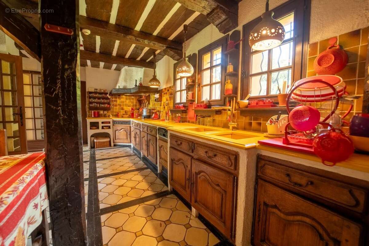 Maison à SAINT-MARC-JAUMEGARDE