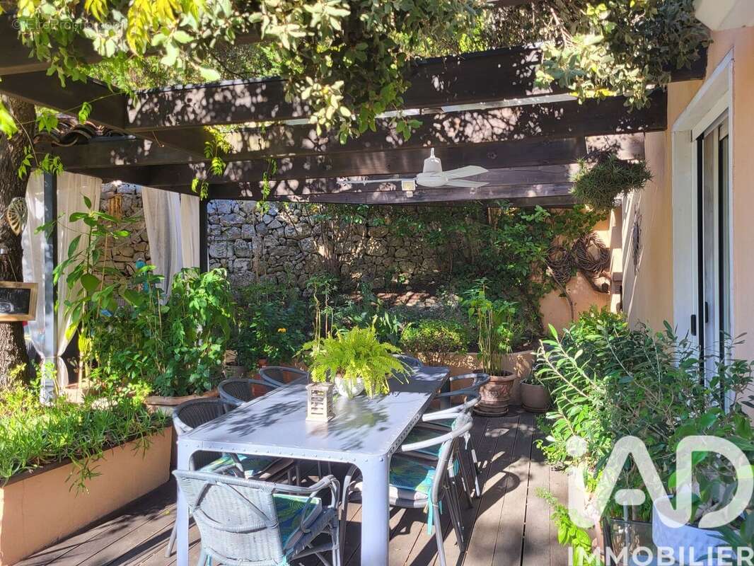 Photo 5 - Maison à COTIGNAC