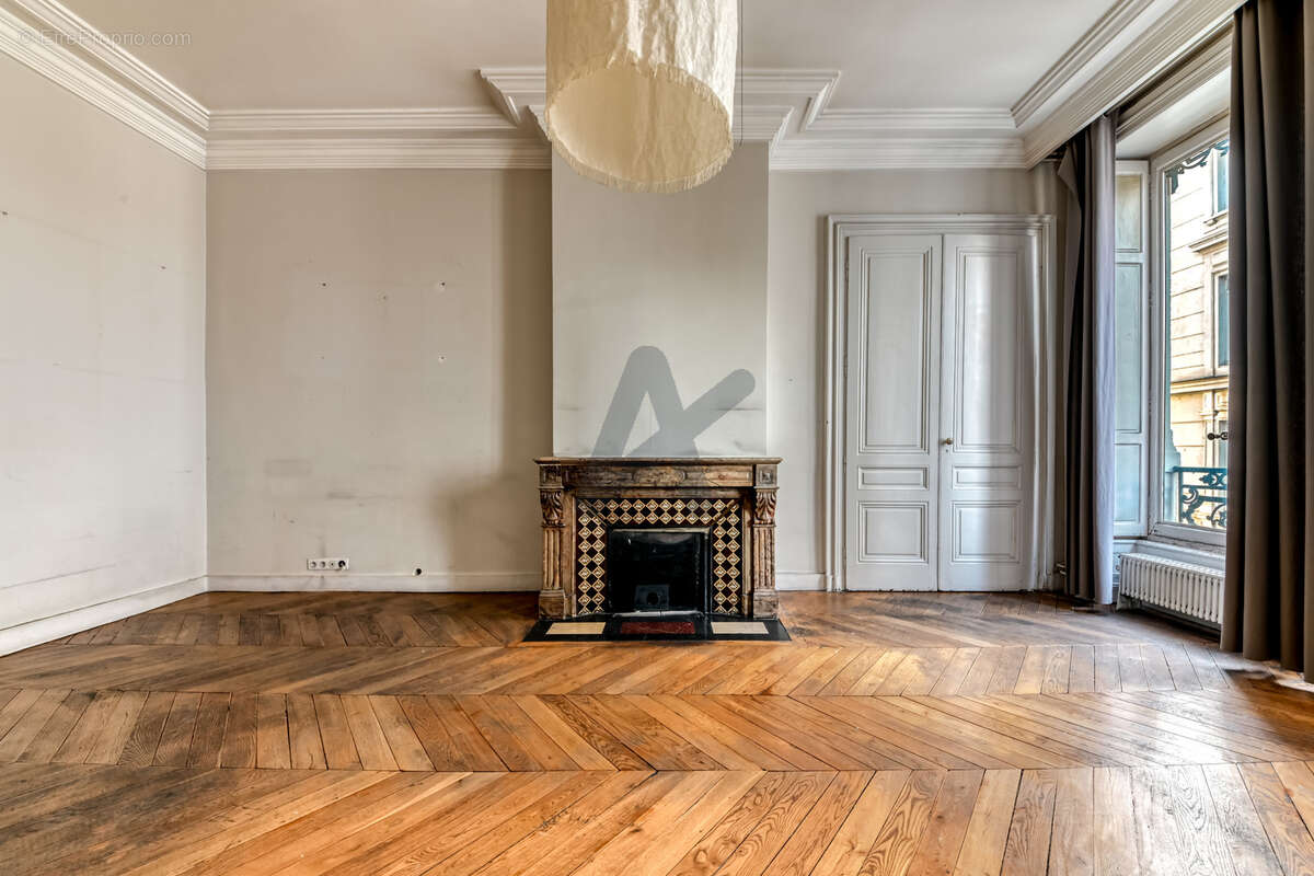 Appartement à LYON-6E