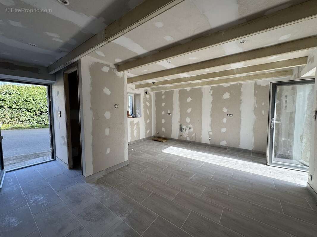 Maison à PLOUGUERNEAU