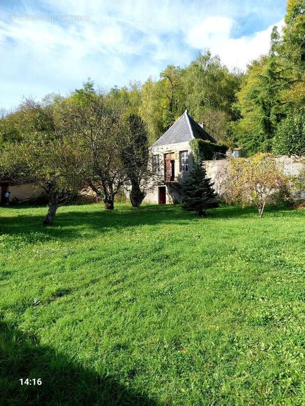 Photo 5 - Terrain à THIAUCOURT-REGNIEVILLE