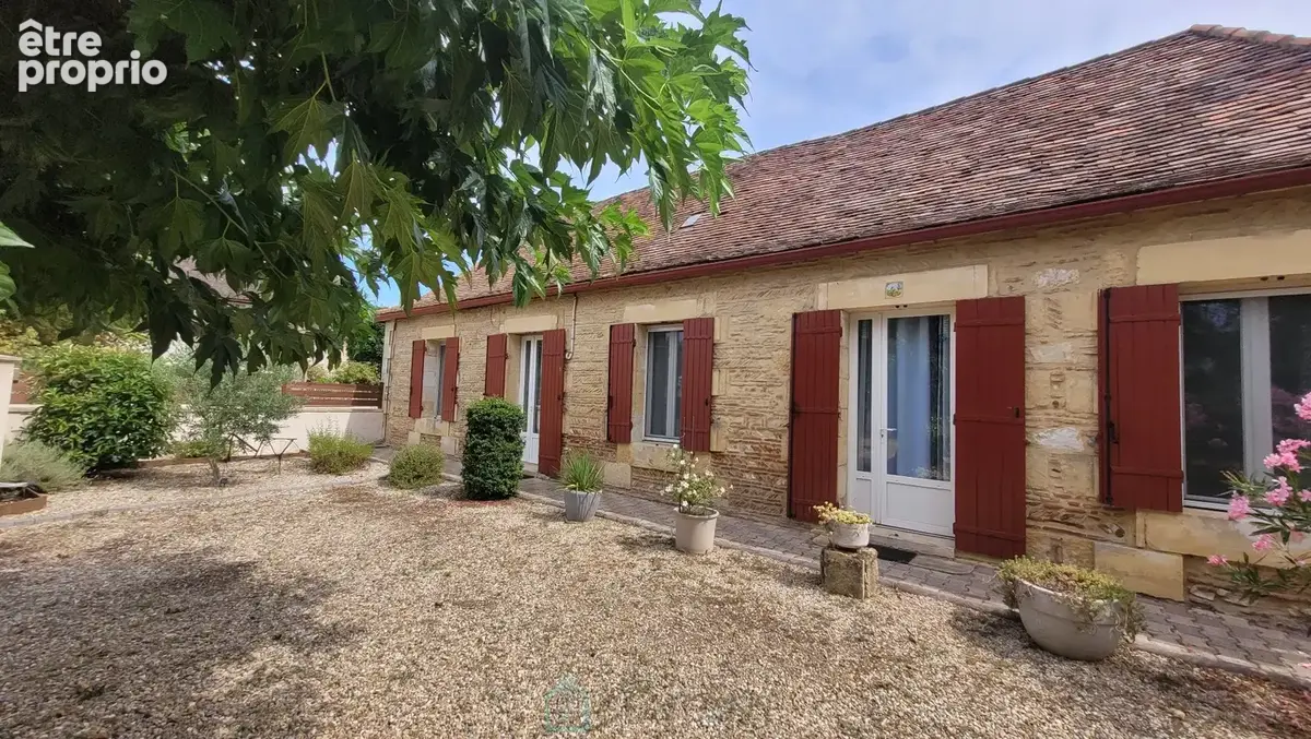 Maison à SAINT-PIERRE-D'EYRAUD