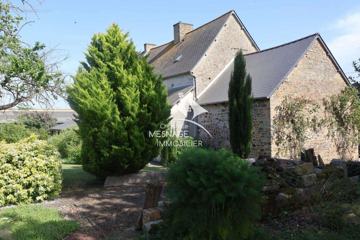 Maison à DINAN
