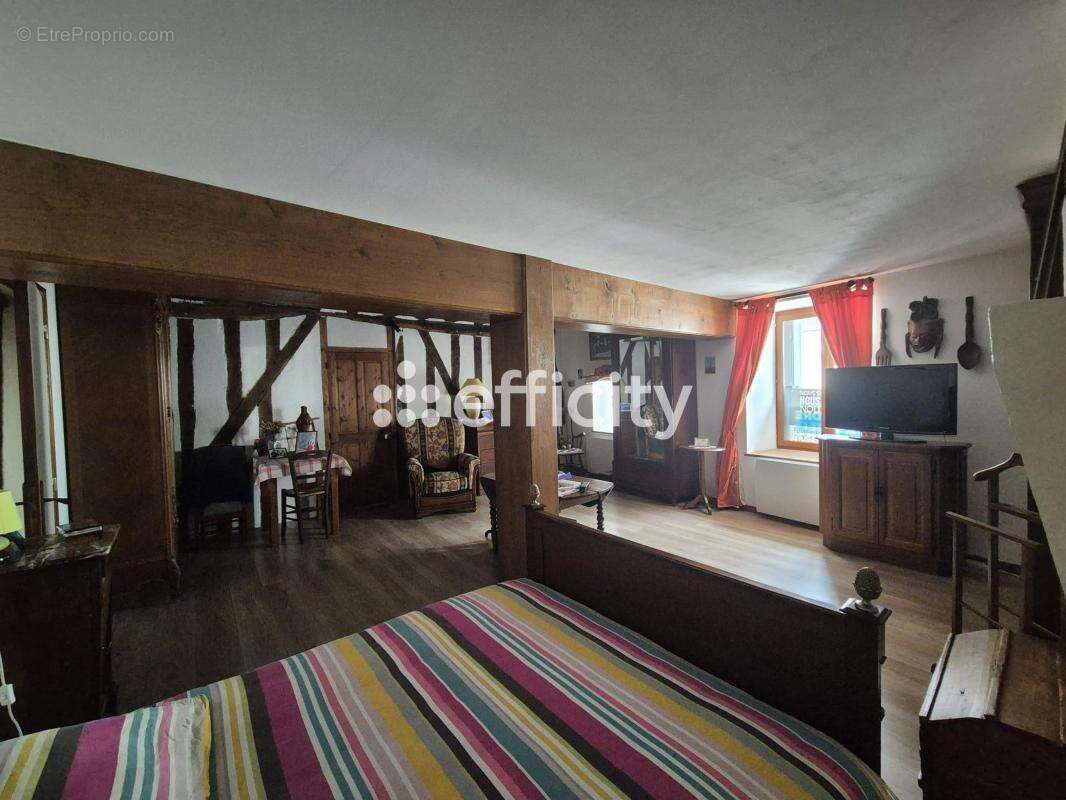 Maison 7 pièces 148 m² à vendre à Saint-Laurent-Nouan (41220) - photo 8