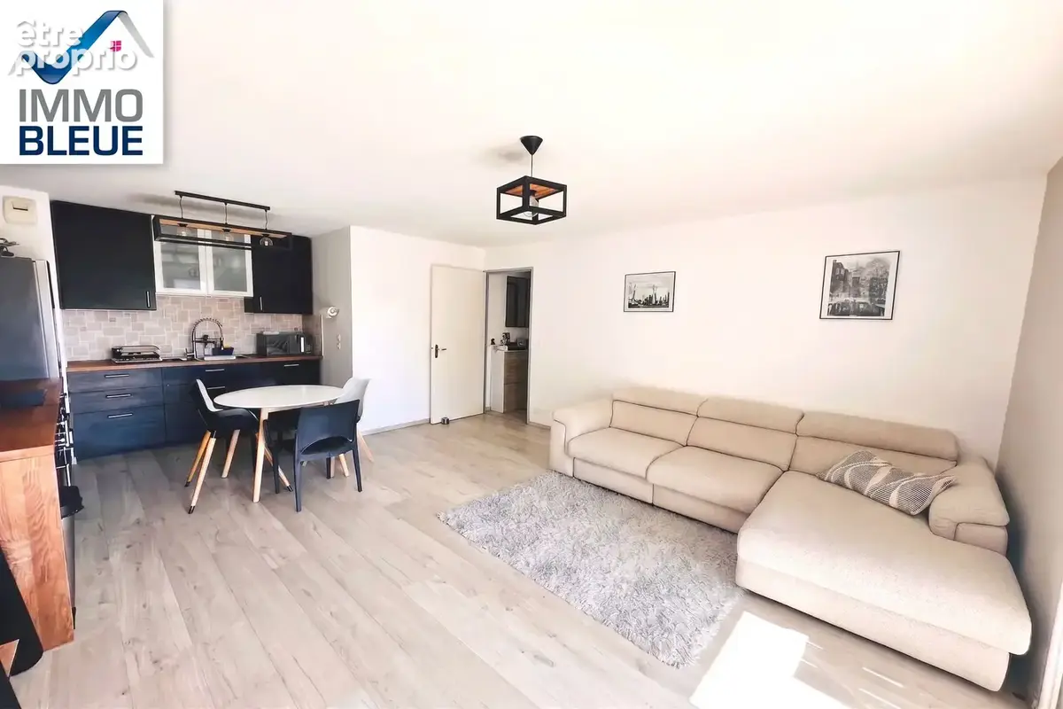 Appartement 4 pièces 79 m² à vendre à Martigues (13500) - photo 4