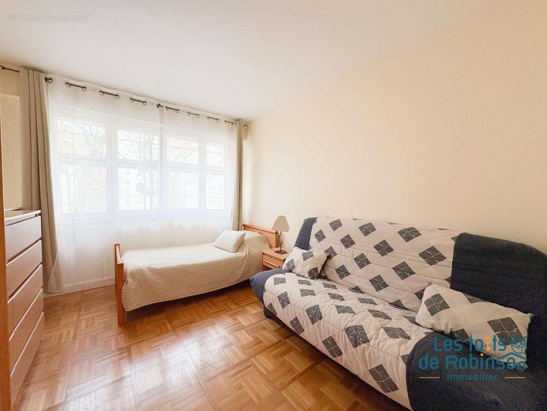 Appartement à ISSY-LES-MOULINEAUX