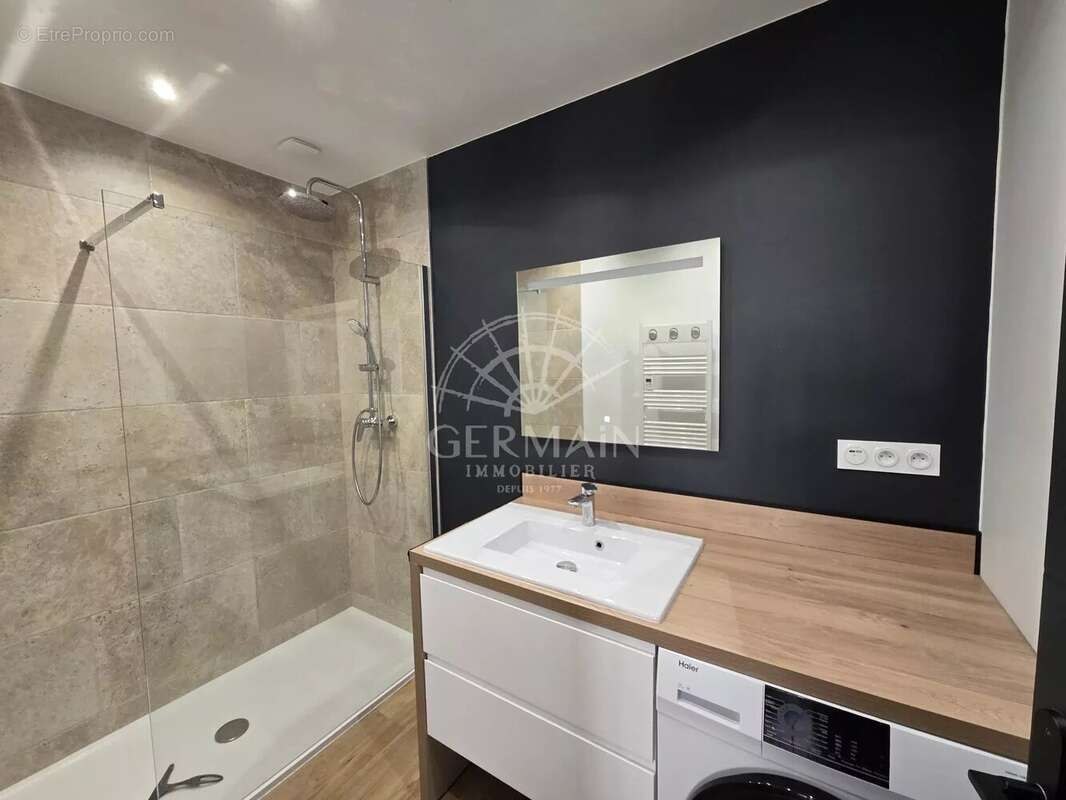 Maison à L'ISLE-SUR-LA-SORGUE