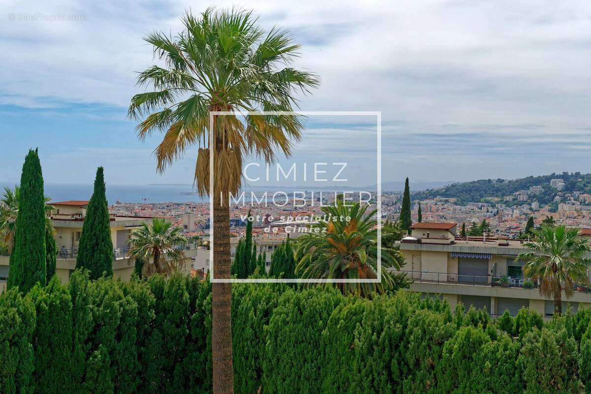 Appartement à NICE