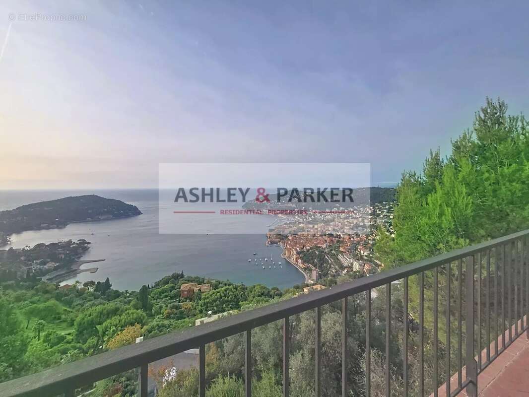 Maison à VILLEFRANCHE-SUR-MER