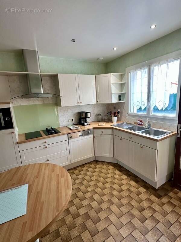 Maison à SAINT-MALO-DU-BOIS