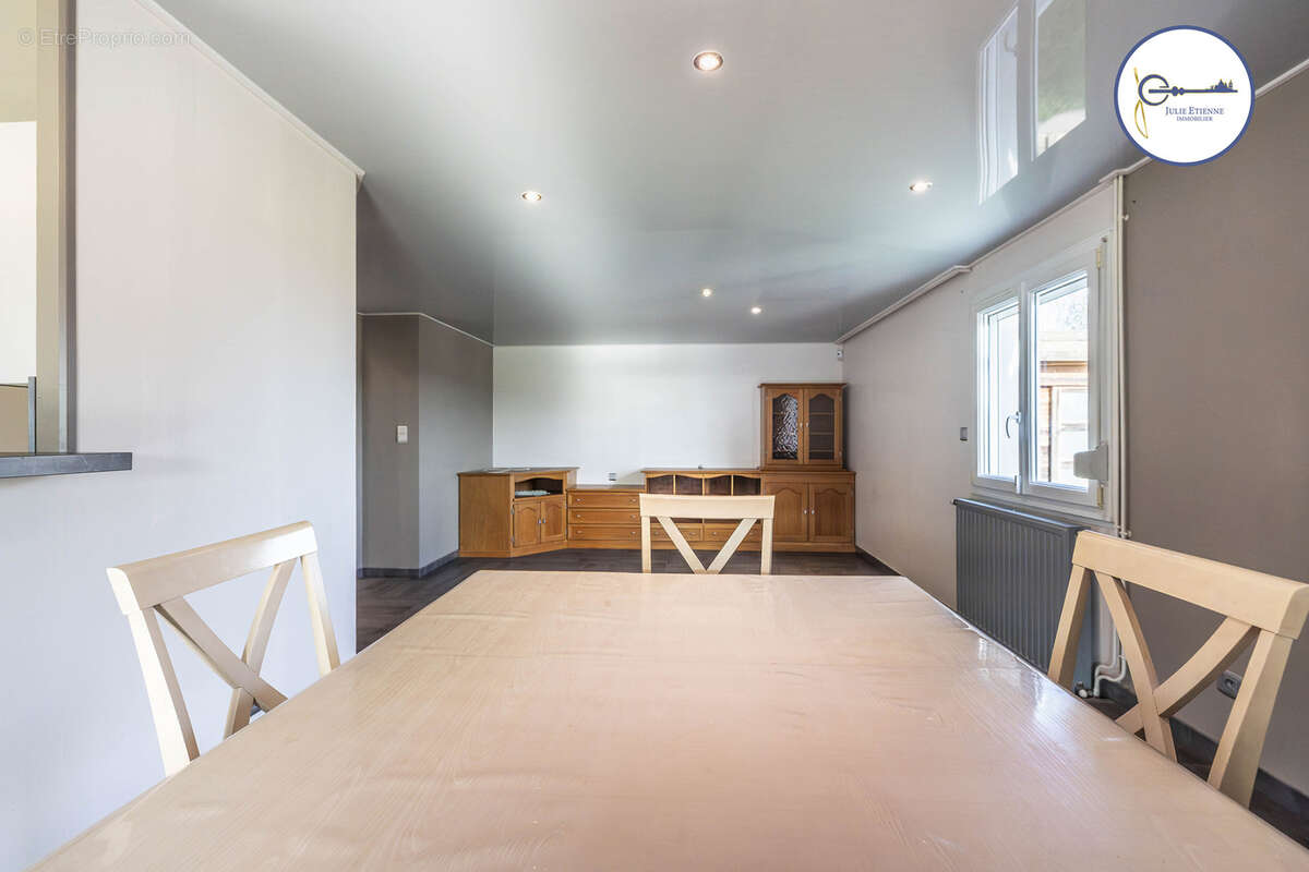 Maison à CHAUMOUSEY