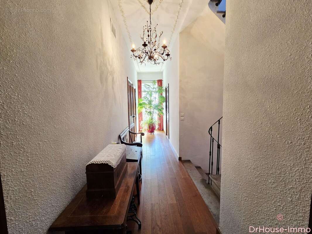 Maison 227 m² à Capestang  - photo 24