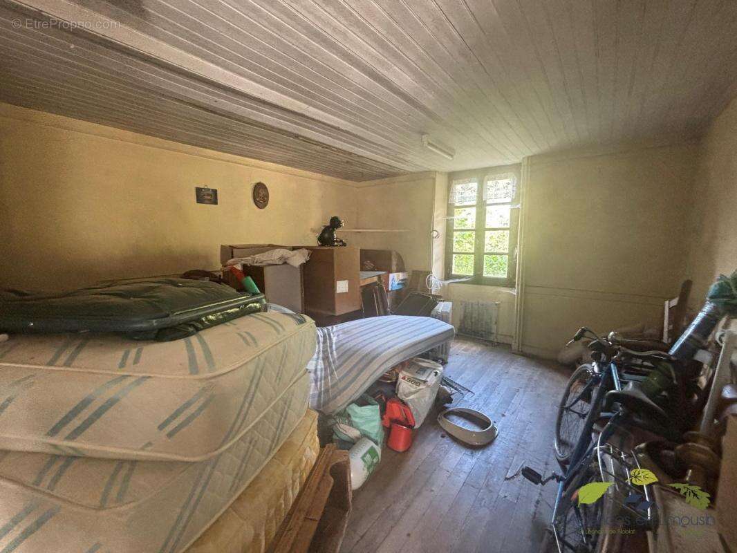 Maison à SAINT-MARTIN-SAINTE-CATHERINE