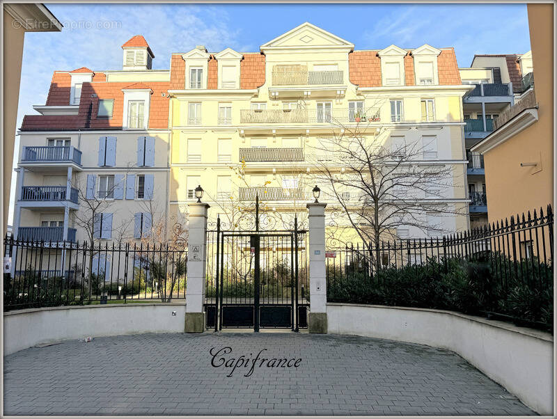 Appartement à LE BLANC-MESNIL