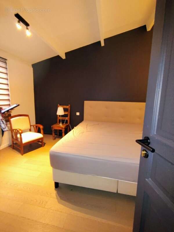 Appartement à AUBERVILLIERS