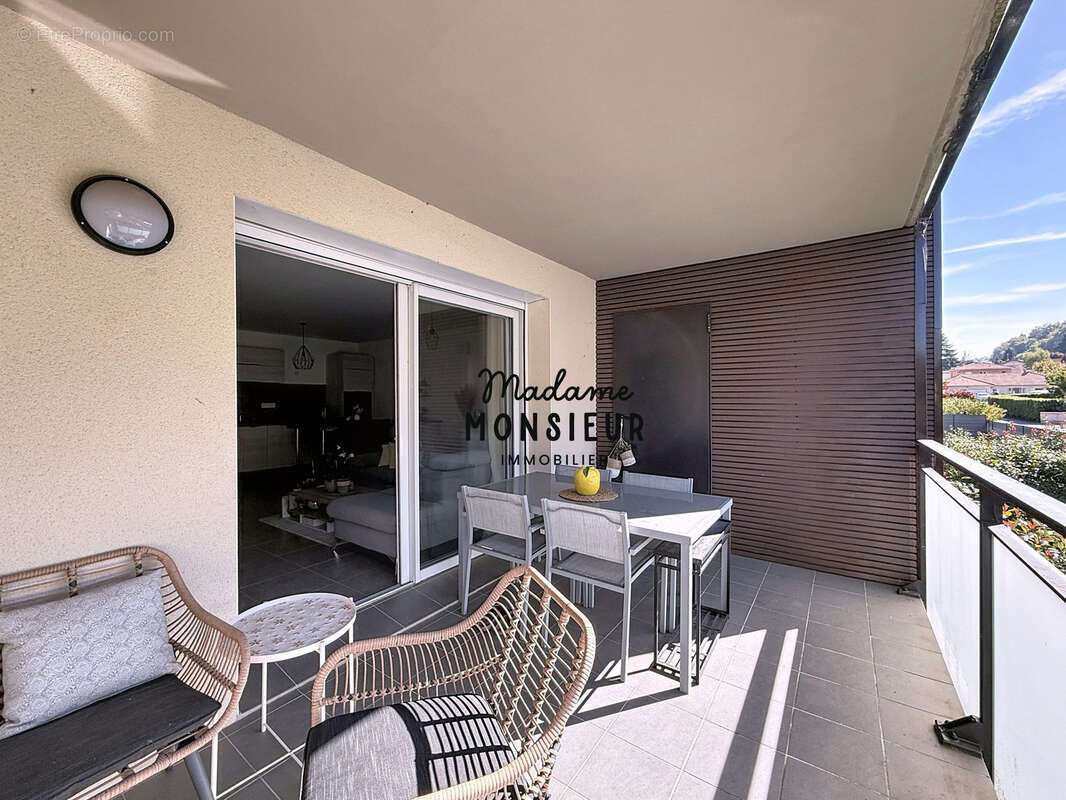 Appartement à BOURGOIN-JALLIEU