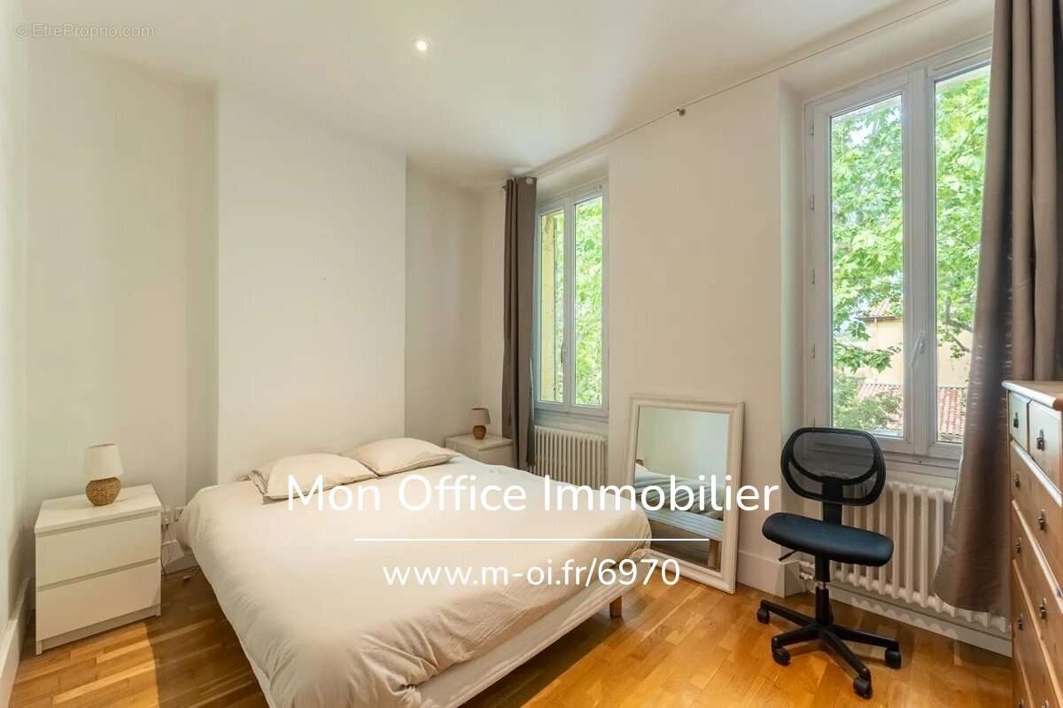 Référence : 6970-ASA - Appartement 3 pièce climatisé et traversant dernier étage centre ville - photo 12