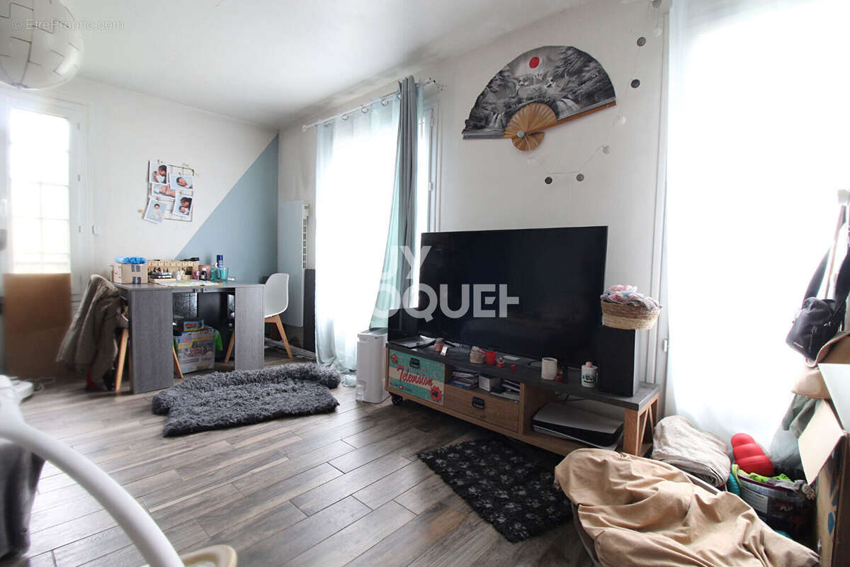 Maison à CHAUMES-EN-BRIE