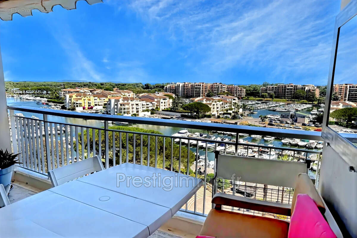 Appartement à MANDELIEU-LA-NAPOULE