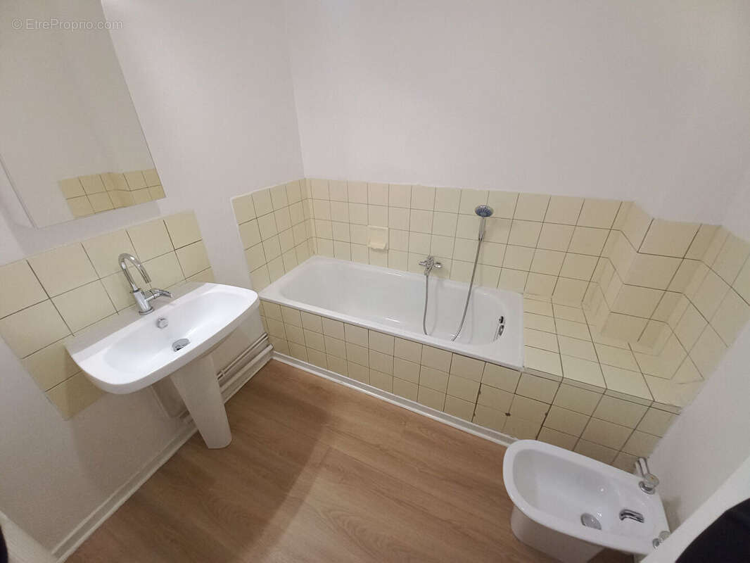 Appartement à LONGEVILLE-LES-METZ