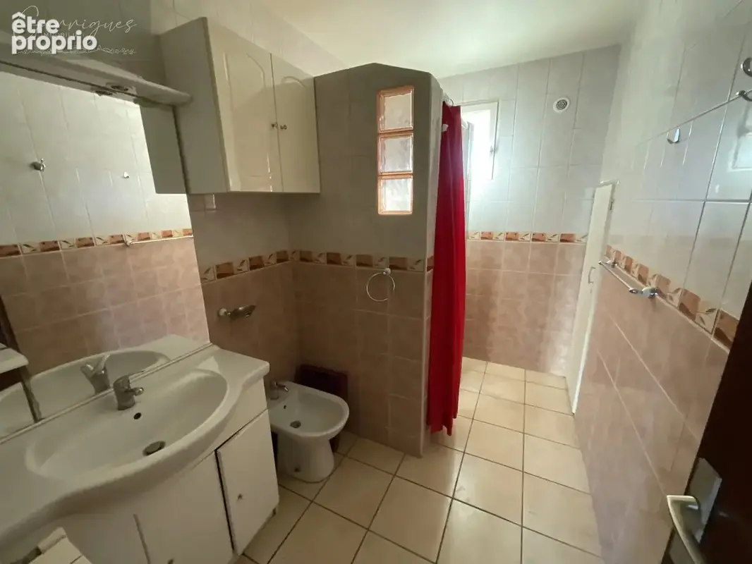 Milhaud, villa 6 Pièces. - photo 10