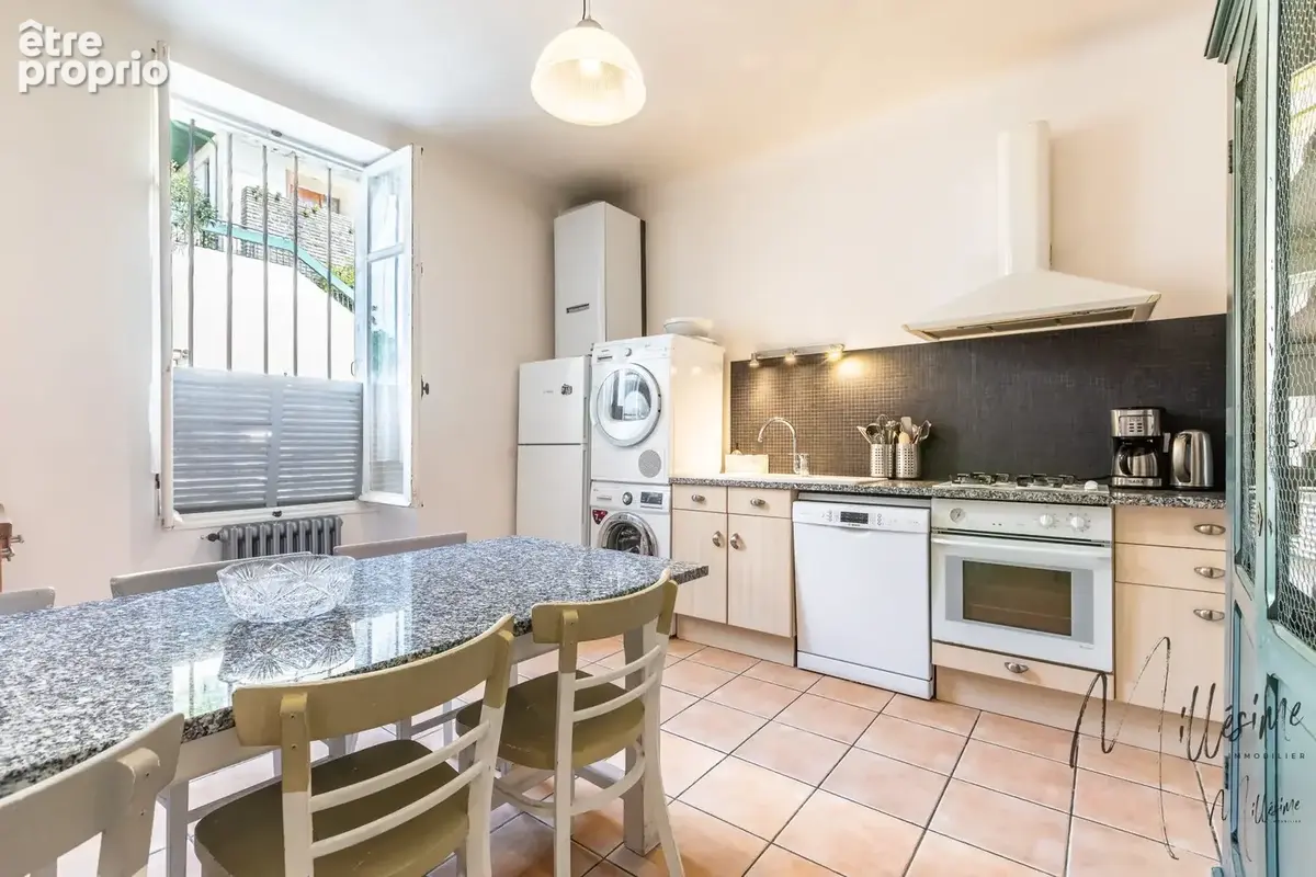 Appartement 72 m² à Biarritz  - photo 3