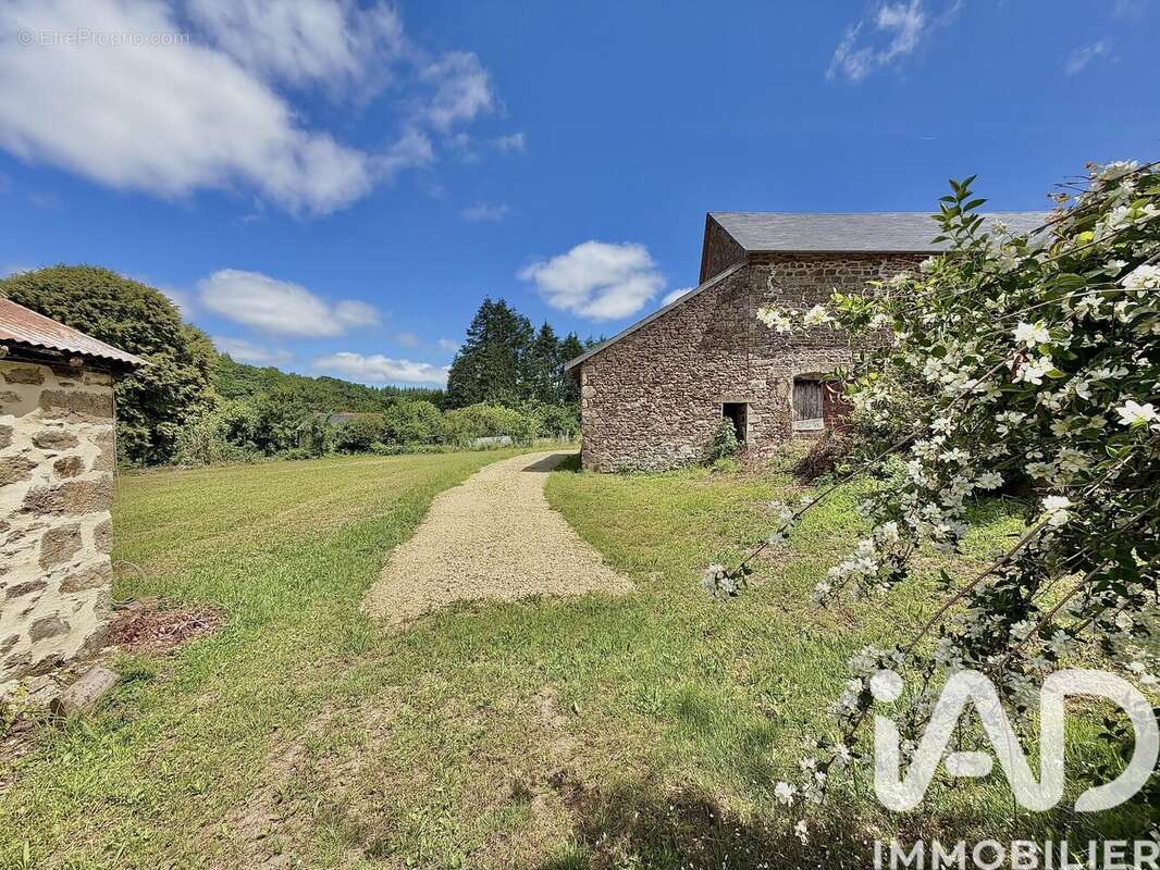 Maison 80 m² à Eymoutiers  - photo 5