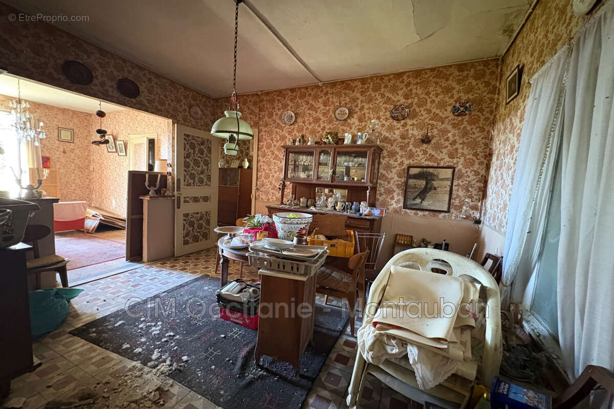 Maison à COLAYRAC-SAINT-CIRQ