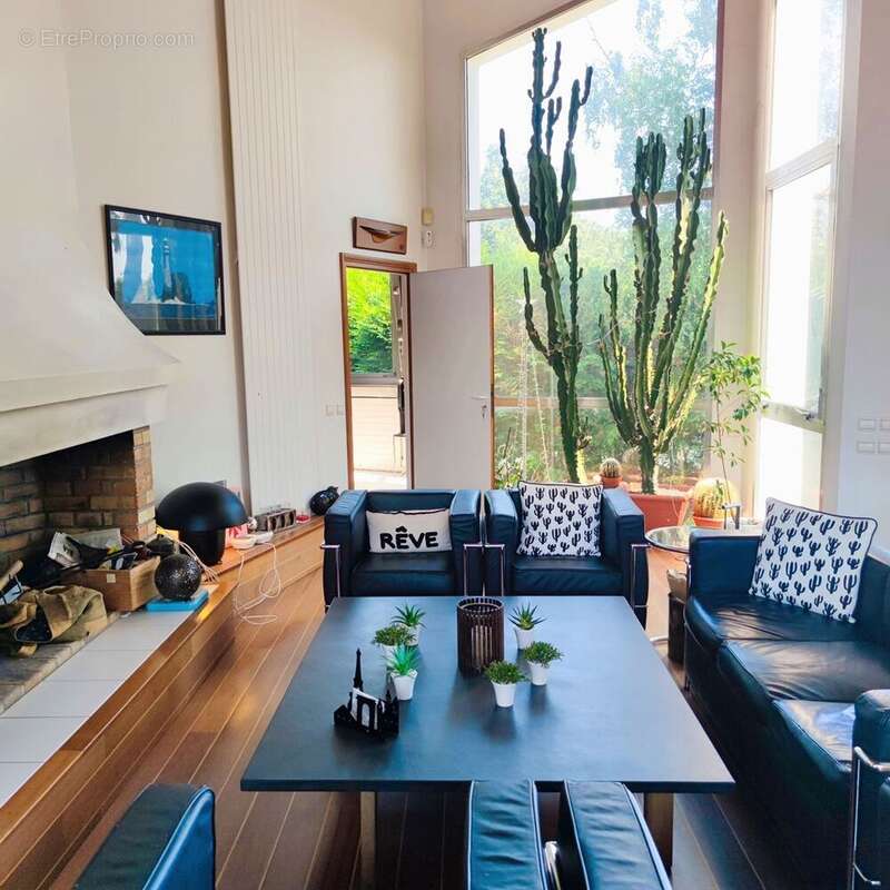 Maison à MONTLIGNON