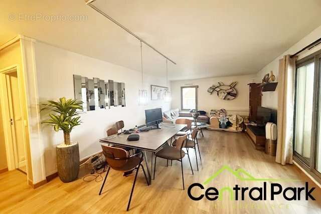 Appartement à NOGENT-SUR-MARNE