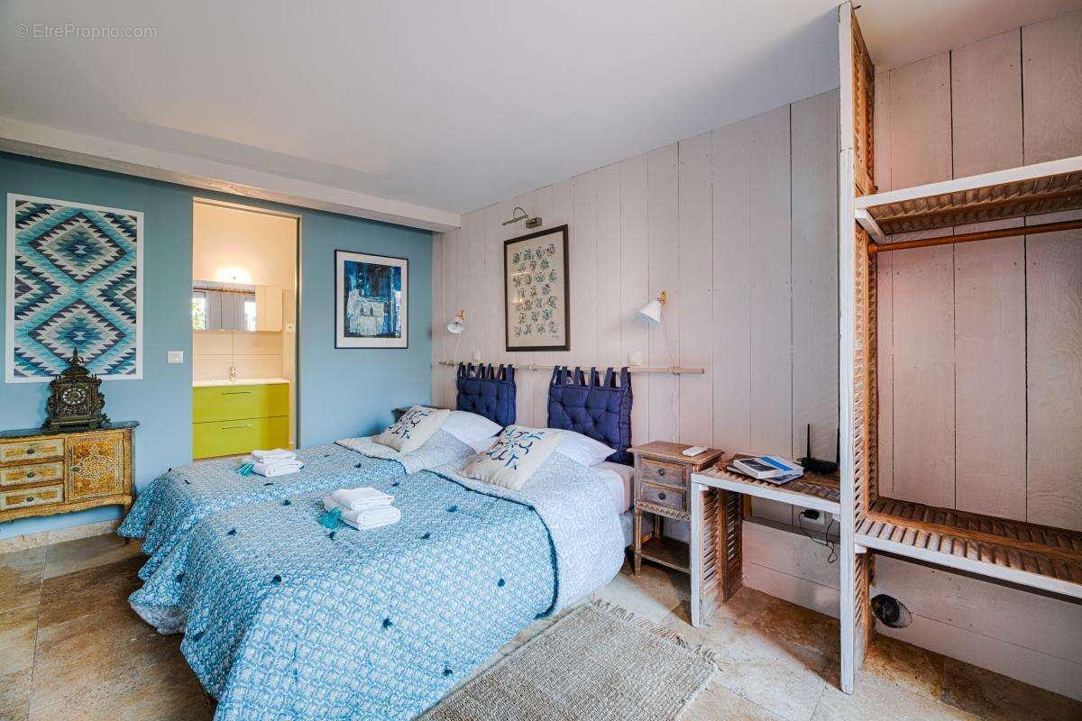 Maison à MARSEILLE-8E