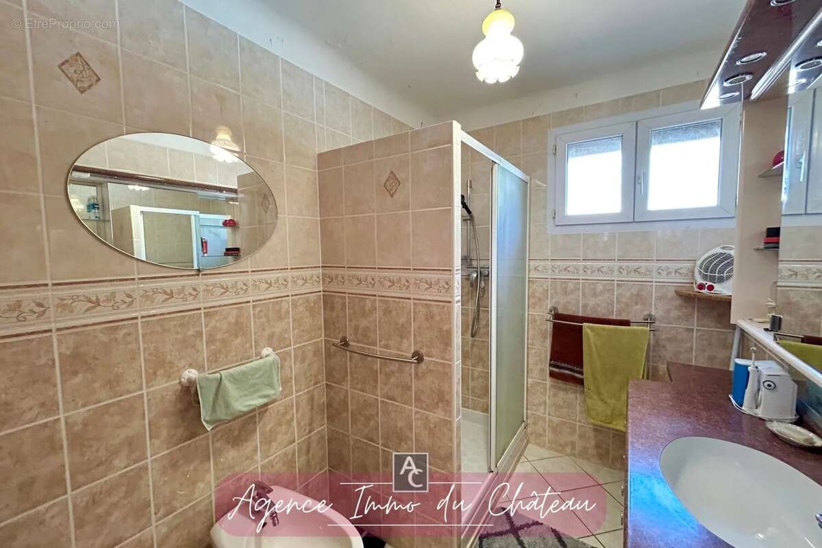 Maison à CAMPS-LA-SOURCE