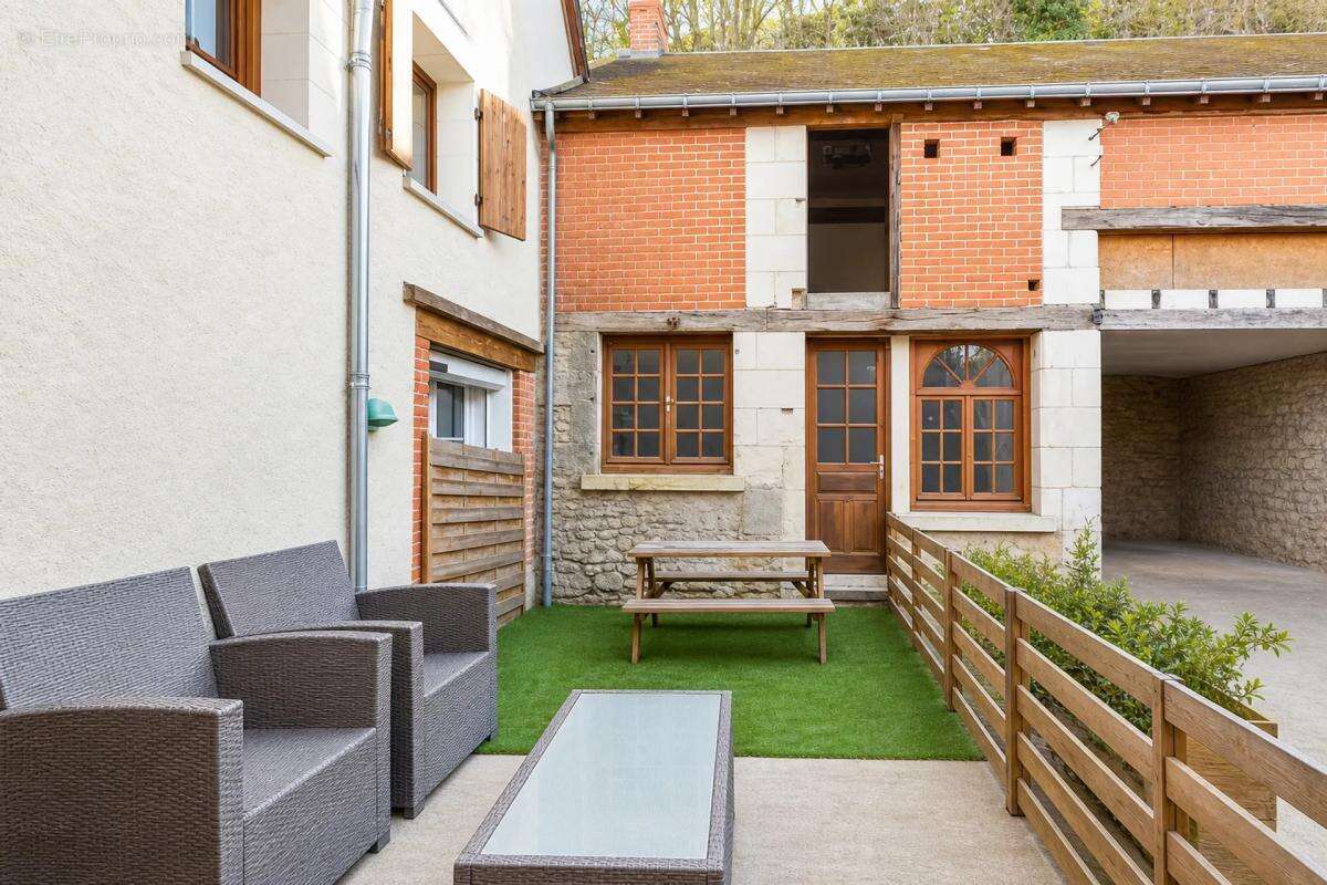 Maison et Studios à Rendement élevé à Mosnes - photo 3