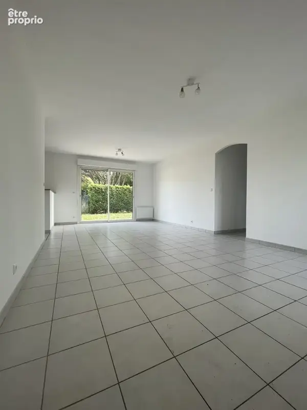 Maison 5 pièces 110 m² à vendre à Saint-Georges-Des-Coteaux (17810) - photo 2