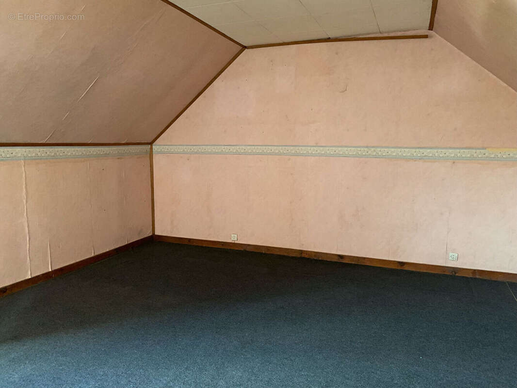 Maison à SAINT-LUBIN-DES-JONCHERETS