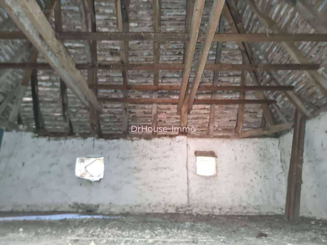 Maison 161 m² à Saint-Aubin-De-Cadelech  - photo 25