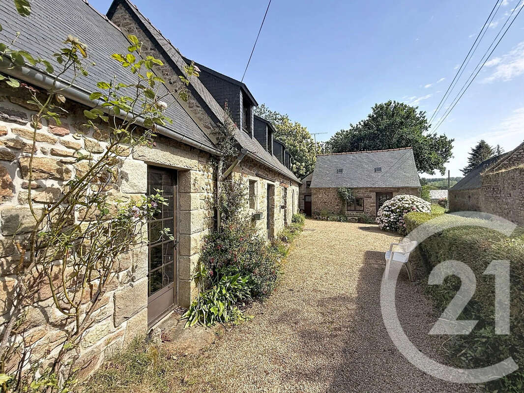 Maison 134 m² à Le Vieux-Marche  - photo 2