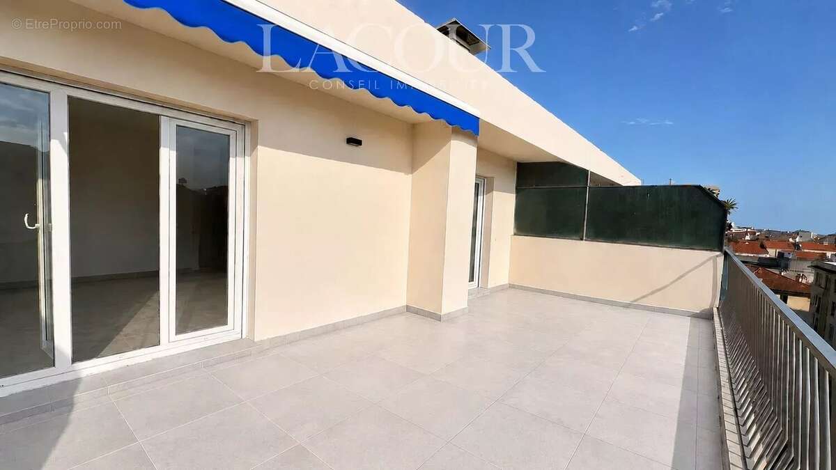 Appartement à CANNES