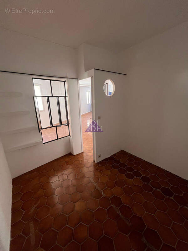 Appartement à HYERES