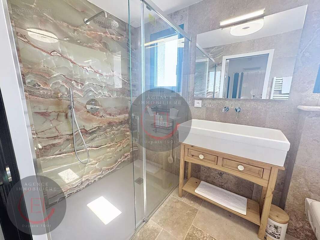 Maison à LES ADRETS-DE-L&#039;ESTEREL